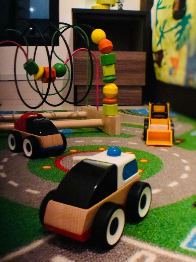 Apartment Legoland & Educity At Buyiyang